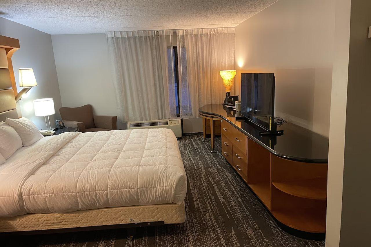 Clarion Pointe Near Casino Hotel