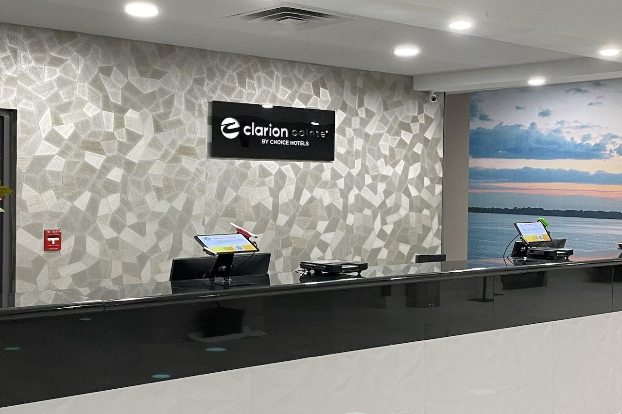 Hotel Clarion Pointe Near Erie Casino