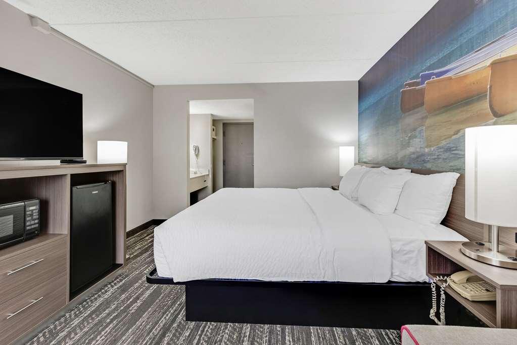 Clarion Pointe Near Erie Casino Hotel Kearsarge